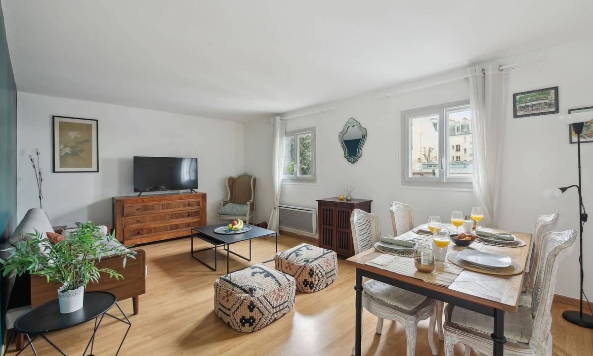 5th Arrondissement Apartment | Spacious 1BR In the Latin Quarter - Mouffetard