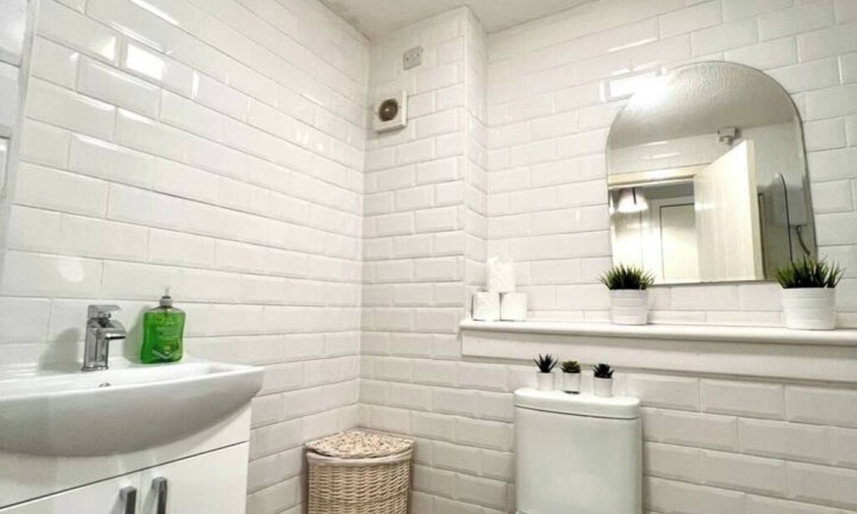 Springburn Apartment | Spacious 2 Bed-Flat in Glasgow City - Free Parking