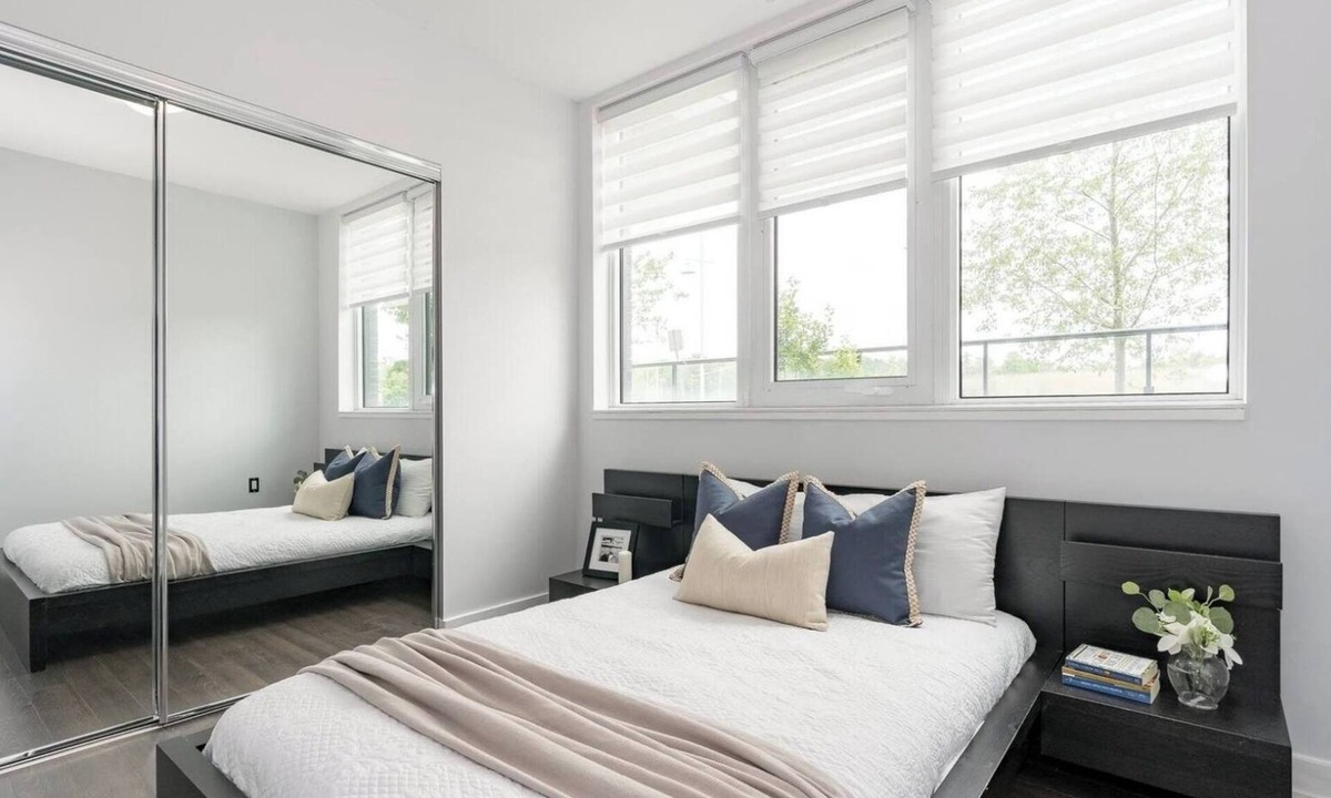 Innisfil Resort | SPACIOUS 2 BEDROOM 2 BATHROOM CORNER UNIT AT FRIDAY HARBOUR RESORT