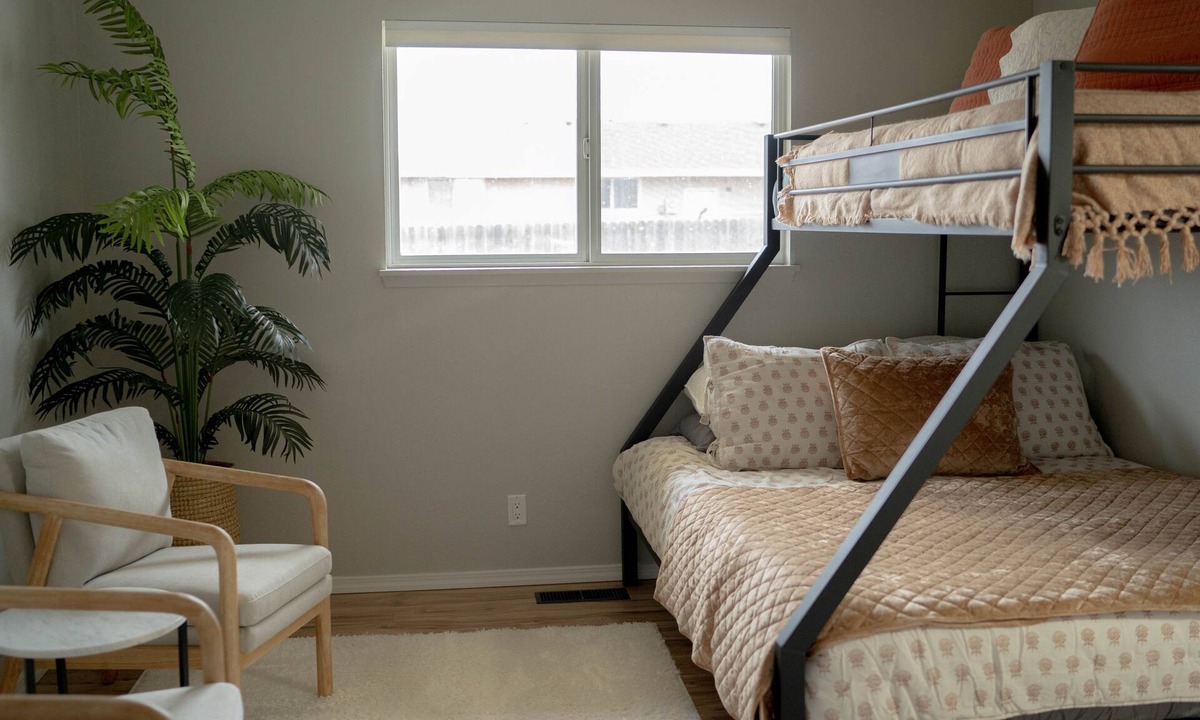 Kennewick House | Spacious 2 Bedroom in Kennewick