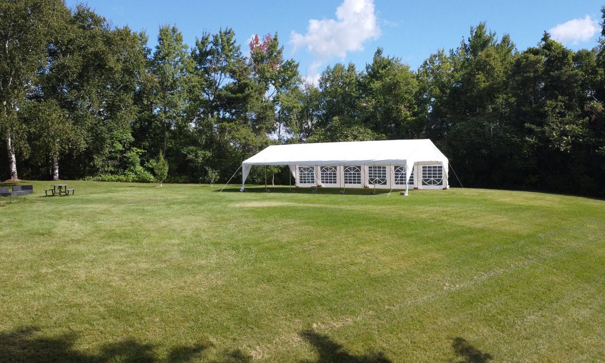 Ashburn RV Rental | Spacious 20’x40’ Party Tent on 22-Acre Hilltop—Perfect for Events & Gatherings