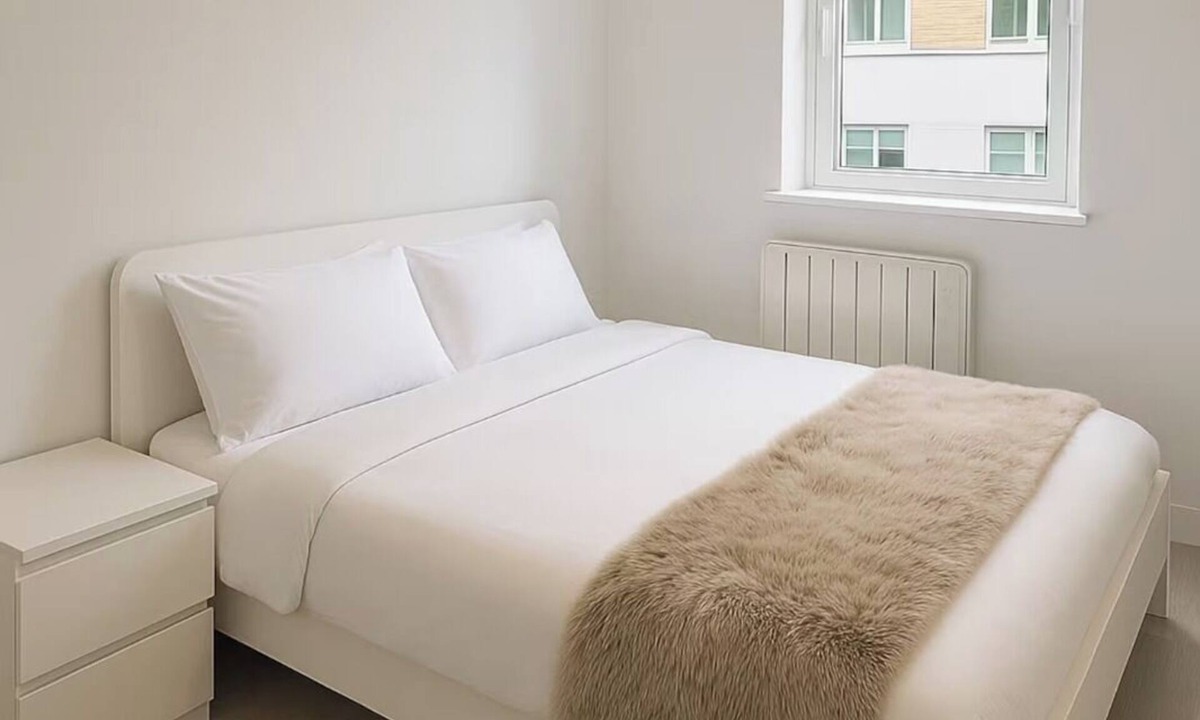 Soho Apartment | Spacious 2BR Covent Garden Flat ~ Theatre District