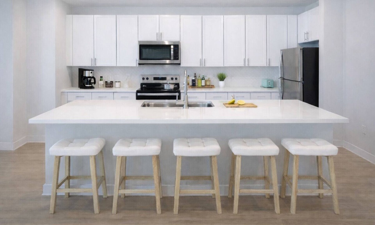 Sherman Apartment | Spacious 2BR Haven Escape w/SuperStar Amenities