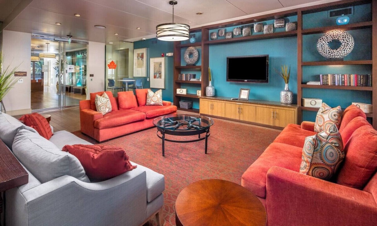 Astrodome Apartment | Spacious 3-Bed, 2-Bath Apartment Near NRG Stadium