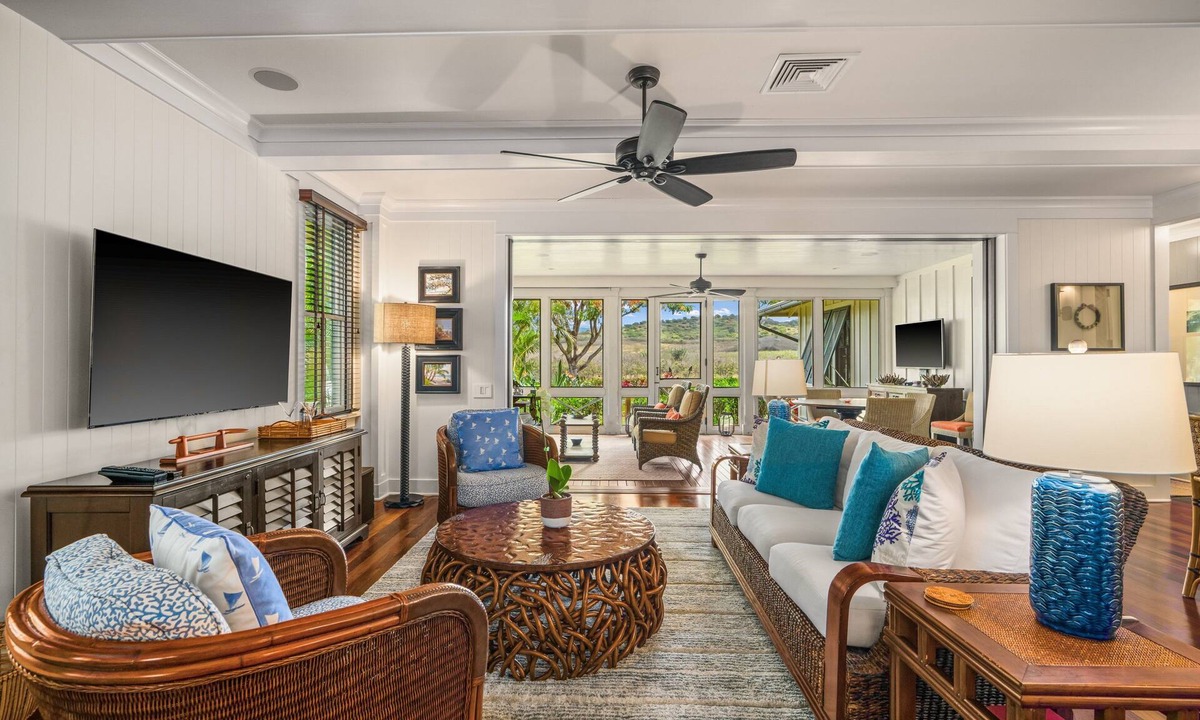 Kukuiula House | Spacious 3 Bed Cottage w AC, BBQ, Firepit