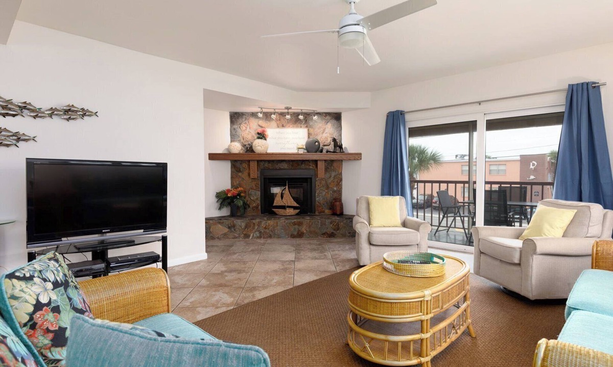 Treasure Island House | Spacious 3-Bedroom Townhome with Gulf Views