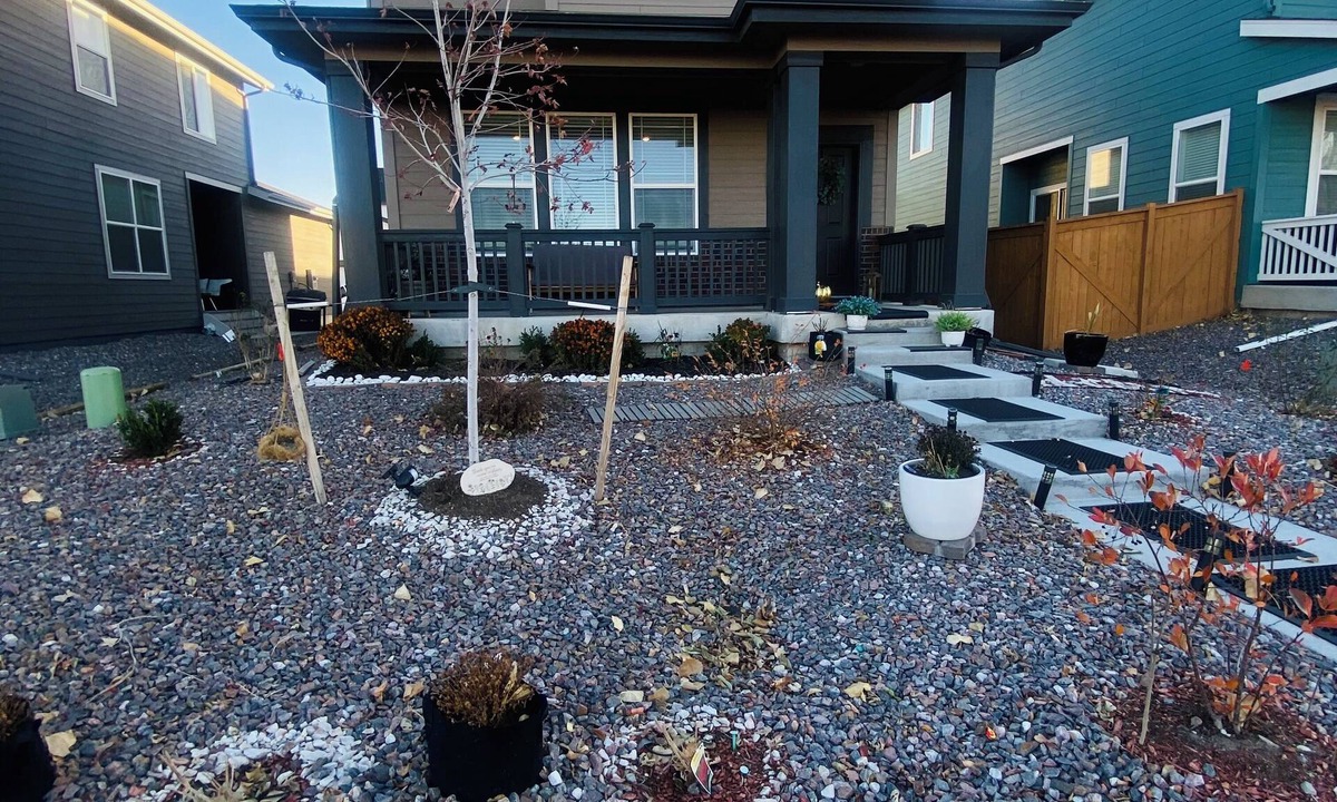 Bennett House | Spacious 3-bedroom house in gorgeous Bennett with cool AC