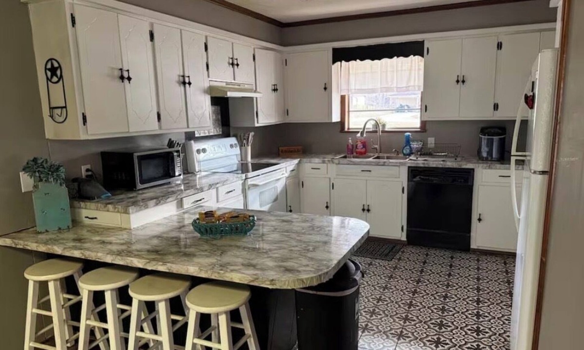 Jasper House | Spacious 3-bedroom house with in charming Jasper