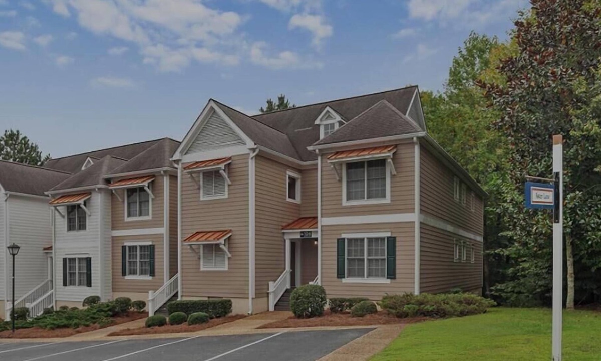 Lackey House | Spacious 3-bedroom estate with AC in delightful Williamsburg
