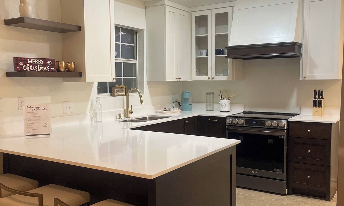 Bonanza House | Spacious 3BR/2BA Retreat in North Laredo