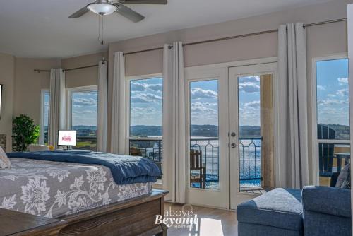 Highland Lake Estates Apartment | Spacious 3BR Lakefront Sunset Condo w Restaurant