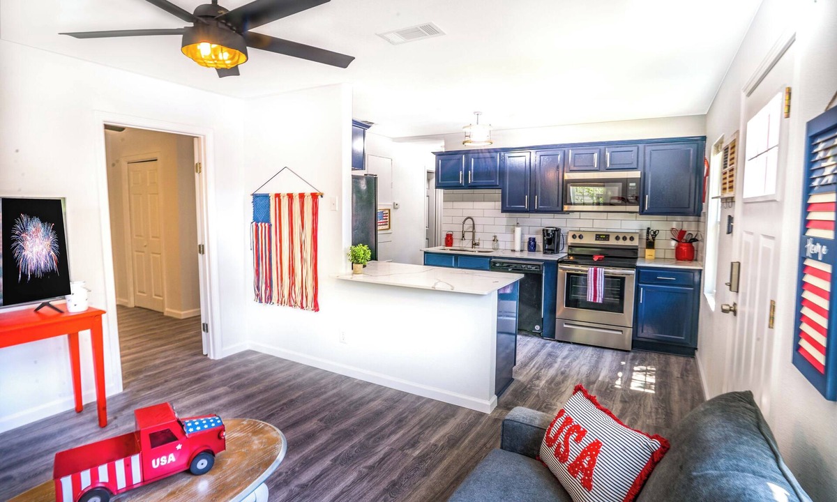 Copperas Cove House | Spacious 4/2 Home Copperas Cove Close to Fort Hood- Sleeps 8, Work/Travel