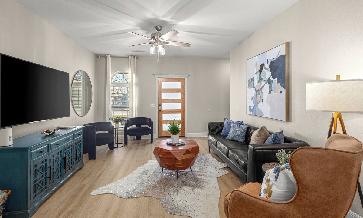 Bentonville House | Spacious 4 bed, near DWNTWN Bentonville, Slaughter Pen MTB & Razorback Greenway