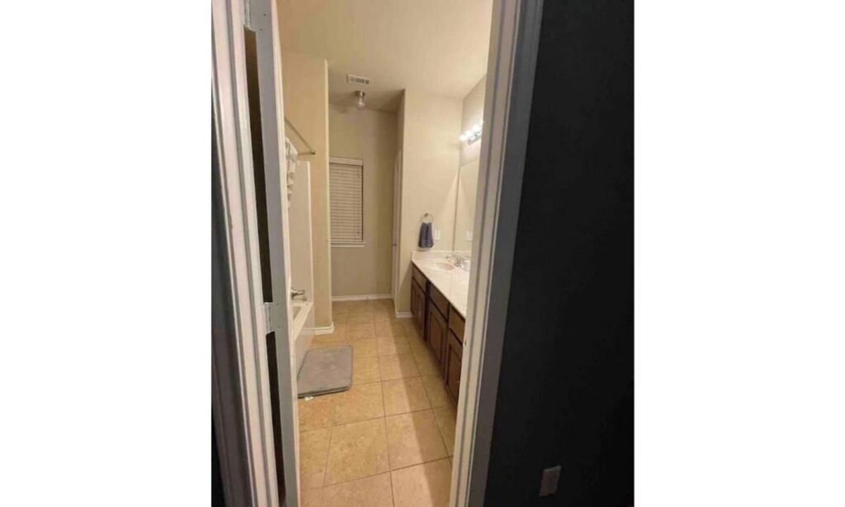 Midlothian House | Spacious 4 bedroom for bigger families & friends