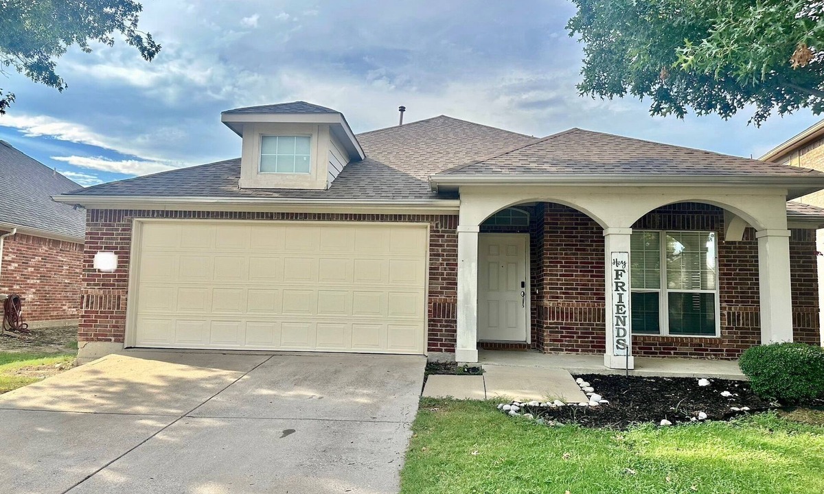 Little Elm House | Spacious 4-bedroom house in delightful Little Elm/Frisco