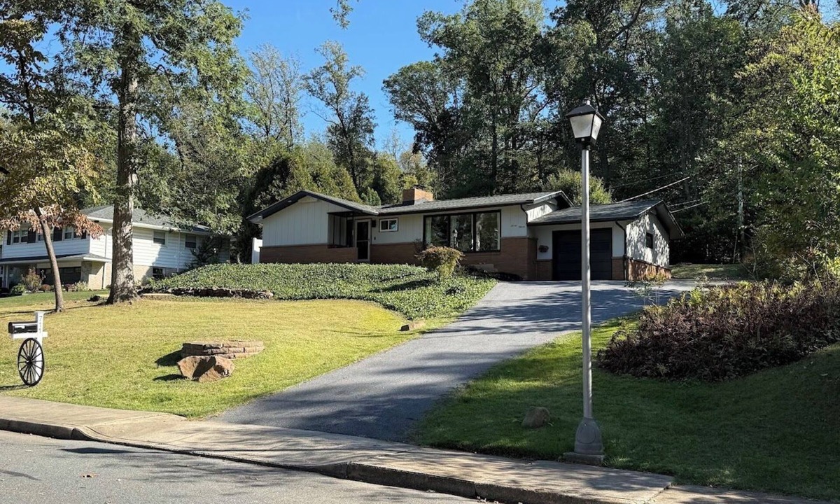 Ephrata House | Spacious 4-bedroom house in charming Ephrata