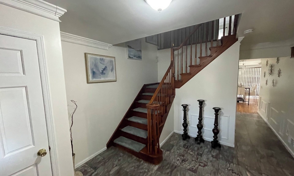 Rahway House | Spacious 4-bedroom house in pleasant Rahway with AC