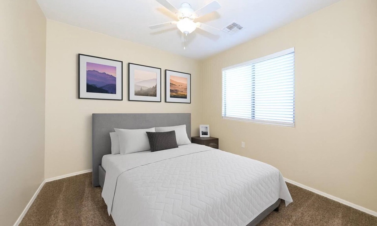 Rita Ranch House | Spacious 4-bedroom house with office and loft in fabulous Tucson.