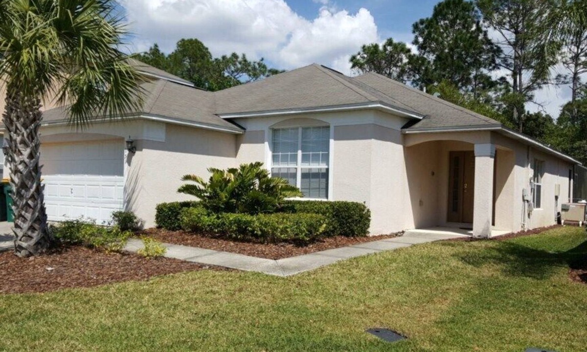 Indian Point Villa | Spacious 4 BR, 3BA, Pool Home (151)