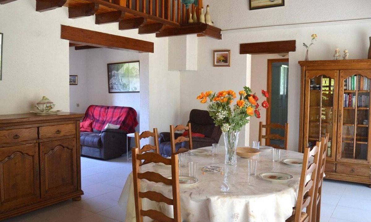 Argeles-sur-Mer House | Spacious 4-Room Villa, Garden, Near Beach - Sleeps 7