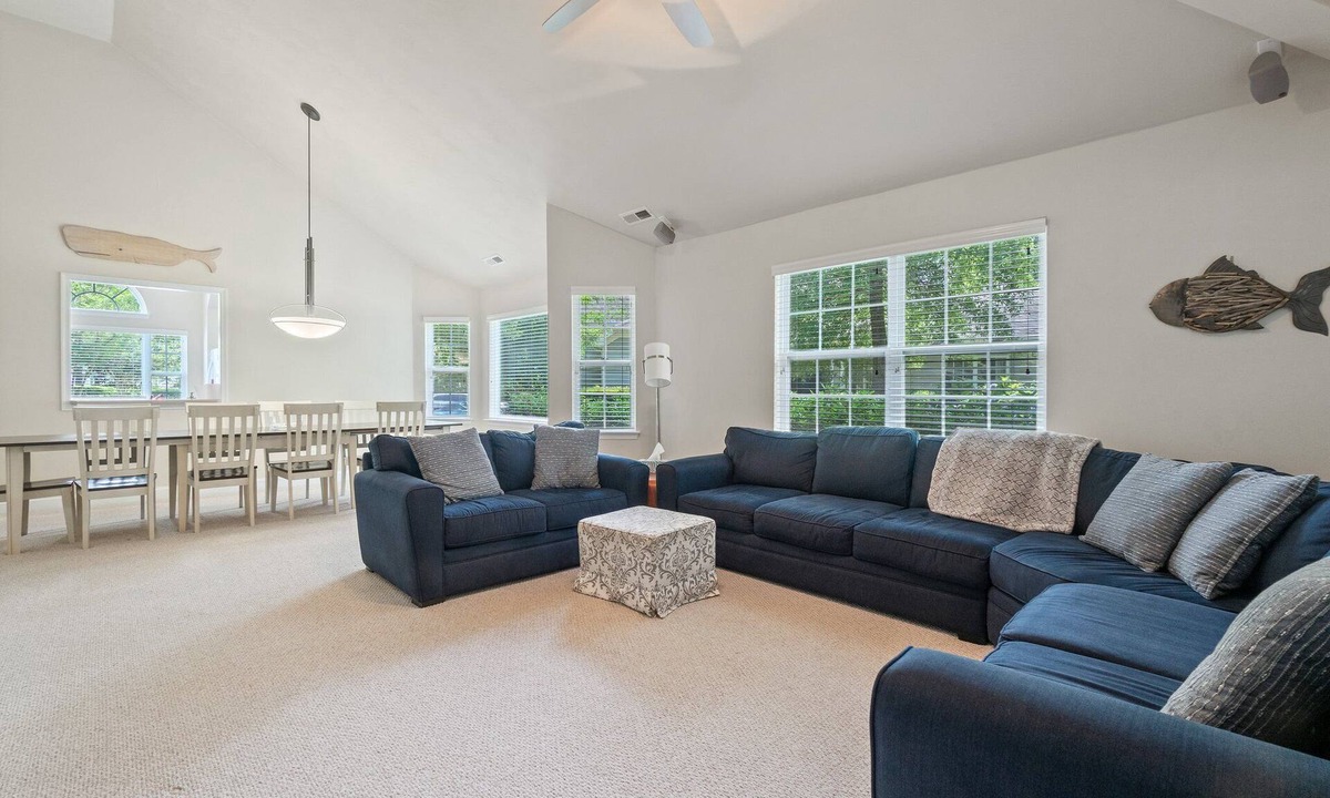 Cape Charles House | Spacious 4BR Coastal Retreat in Bay Creek – Beach & Golf