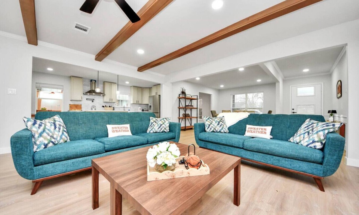 Spring Branch West House | Spacious 4BR Home Near City Centre & I-10