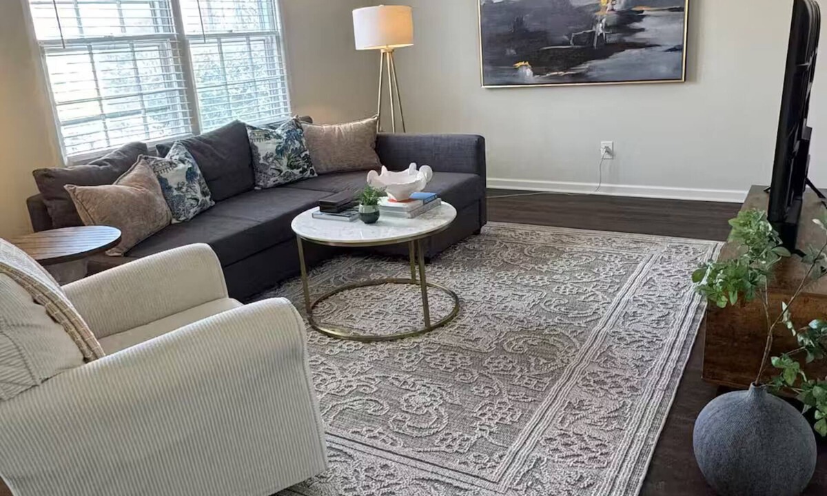 Greensboro House | Spacious 4BR Home with Game Room