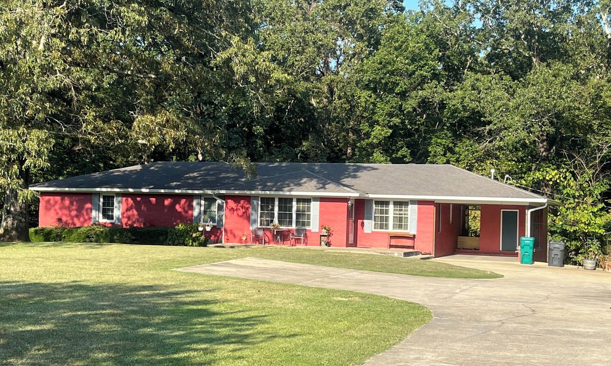 Centre House | spacious 5 bedroom home