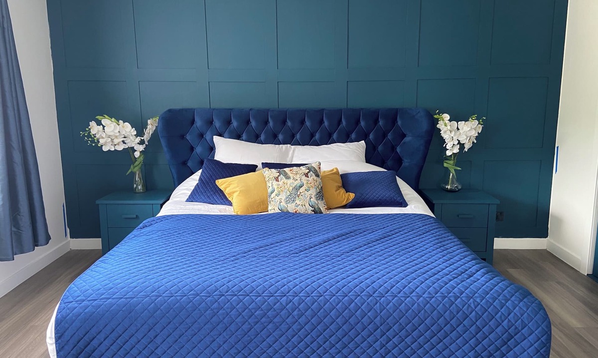 Dunblane House | Spacious 5-Bedroom House