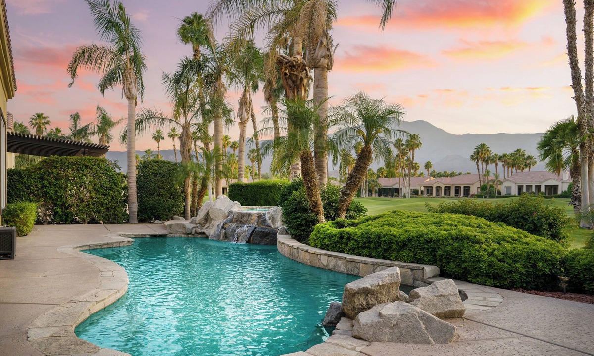 La Quinta House | Spacious 5BR Desert Oasis: Pool, Hot Tub, & Fire Pit | PGA West Golf Course
