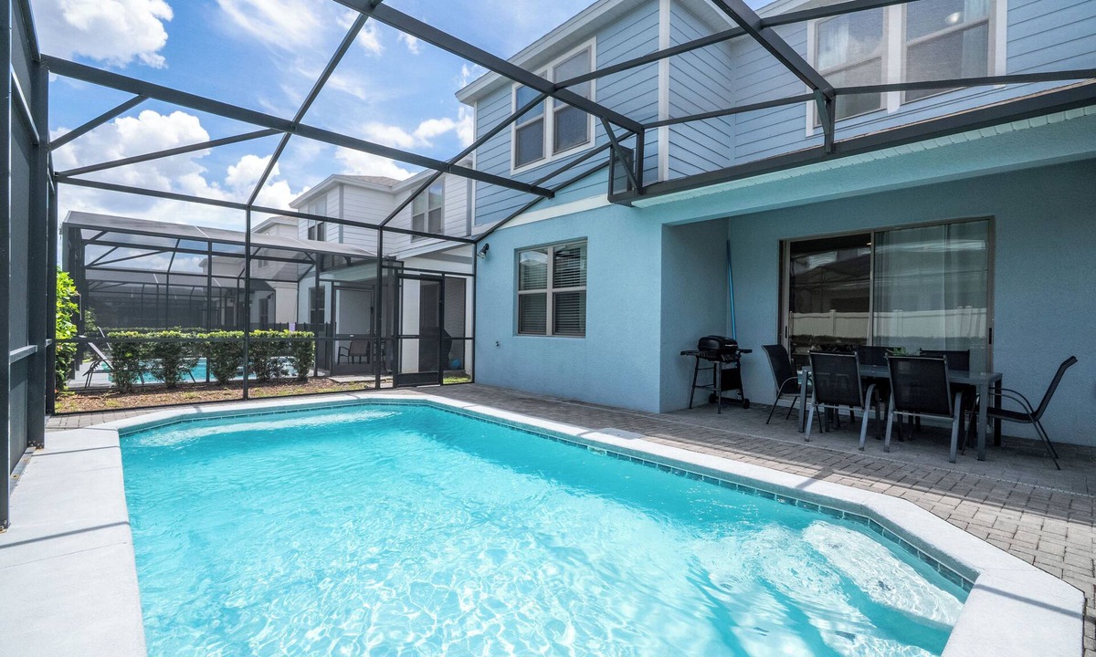 Four Corners House | Spacious 5BR Oasis at Windsor at Westside – BBQ, Pool – Perfect for Families!