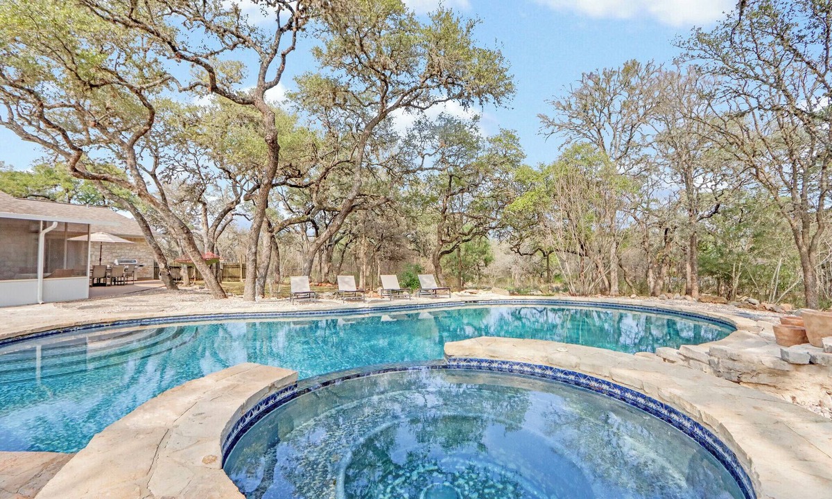 San Marcos House | Spacious 5BR Retreat w/Pool, Spa, Fire Pit & Game-Friendly Spaces