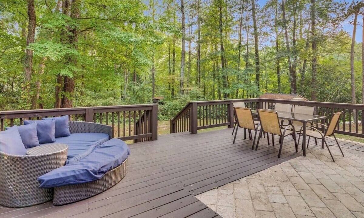 Lithonia House | Spacious 5BR Retreat Sleeps 12,Large Deck