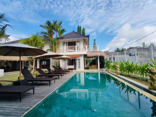 Singakerta Villa | Spacious 5BR Villa -Group Friendly-Big Pool