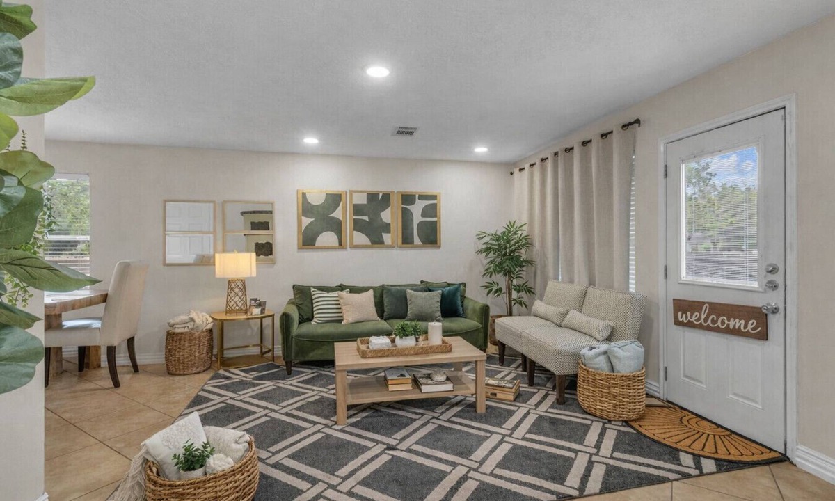 Spring House | Spacious 6BR Family Home | Quiet & Convenient
