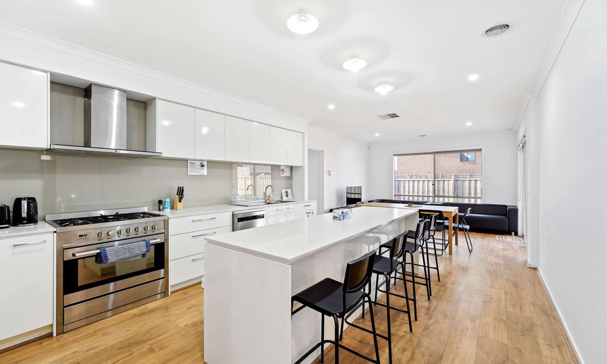 Clyde North House | Spacious 7BR Home in Clyde - Ideal for Groups