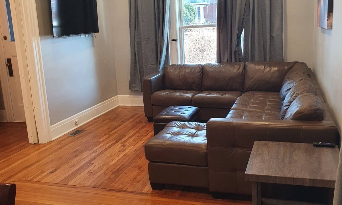 North Buffalo House | Spacious 8 bedrooms House