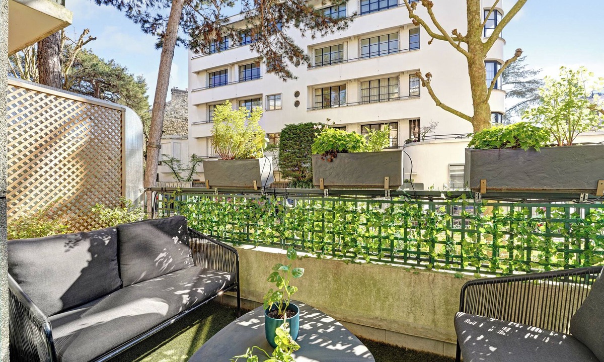 Parchamp–Albert Kahn Apartment | Spacious apartment with outside Boulogne Roland Garros-3 bedrooms -2 bathrooms parking