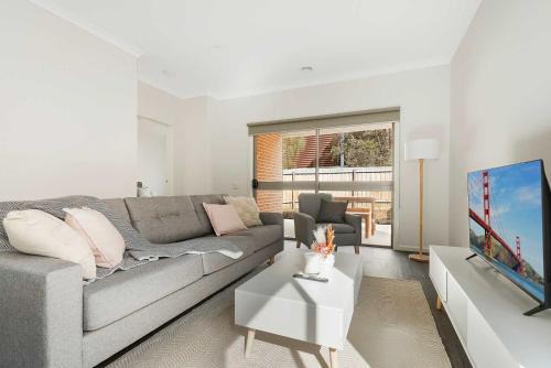 Darley House | Spacious & Accessibly friendly 3BR Home in Darley