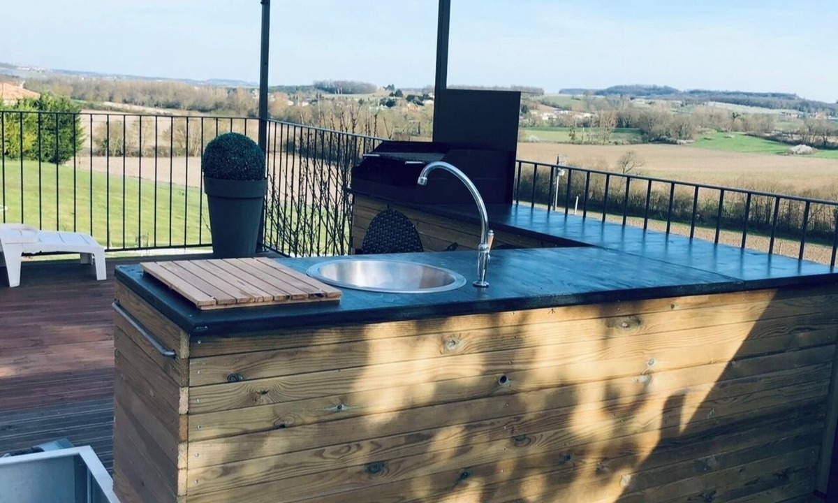 Boudy-de-Beauregard House | Spacious and quiet house - Private swimming pool