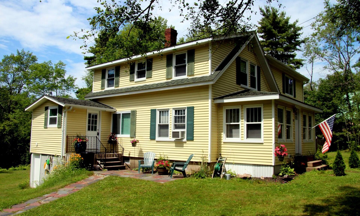Boothbay Harbor House | Spacious and Comfortable Home Next to all the Action!