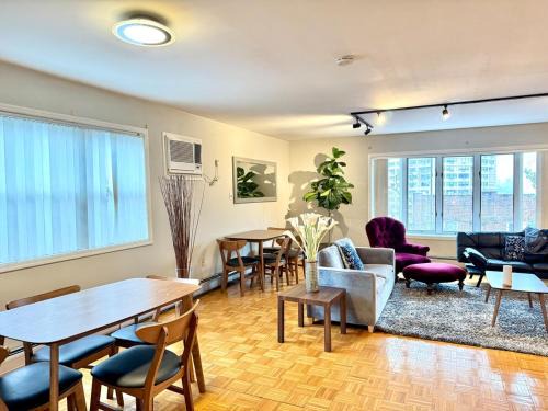 Guttenberg Apartment | Spacious and Convinient near NYC Parking Available