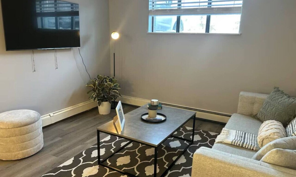 Thunder Bay Apartment | Spacious and cute basement unit!