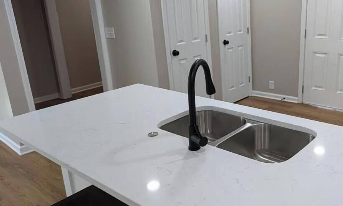 Kansas City House | Spacious and Family-Friendly 3BR Home
