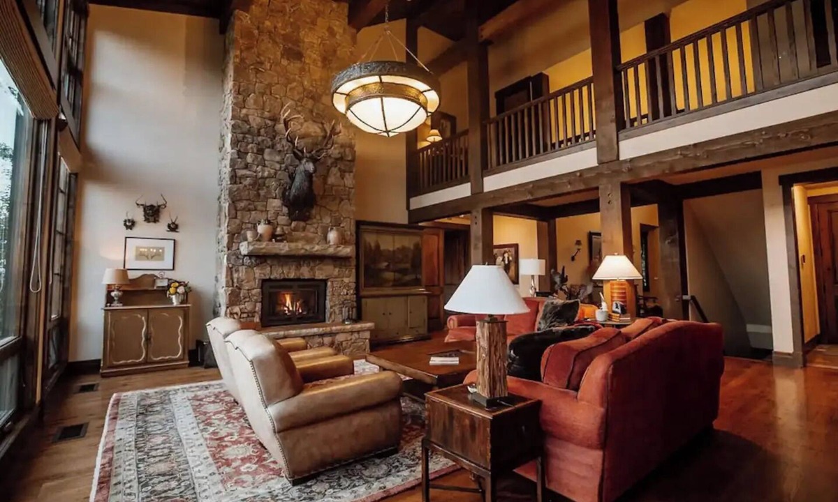 Driggs House | Spacious and Luxurious Craftsmannn