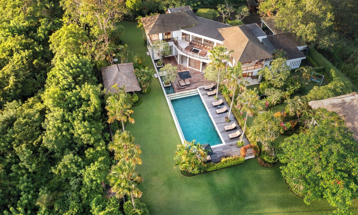 Mumbul Villa | Spacious and Serene 6BR Villa Perfect for Events