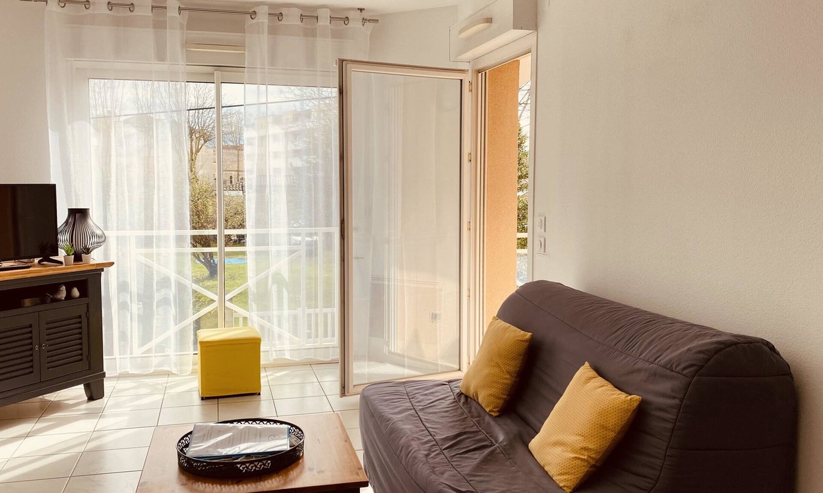 La Teste-de-Buch Apartment | Spacious apartment in La Teste-de-Buch