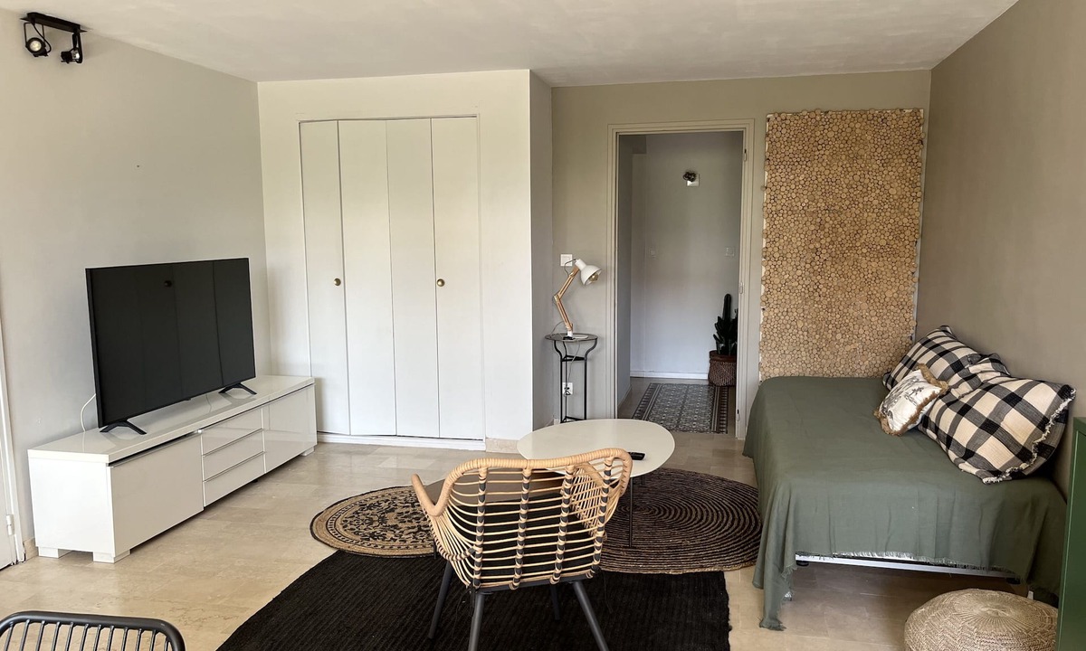 Hopitaux-Facultes Apartment | Spacious apartment ideally located in Montpellier