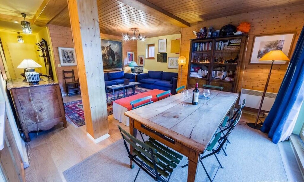 Val-d'Isere Apartment | Spacious apartment 50 m from ski slopes