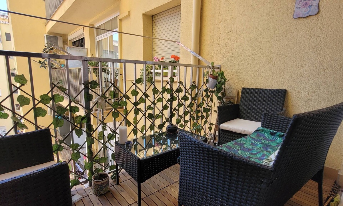 La Sagrera Apartment | Spacious Apartment in Barcelona available for the summer!